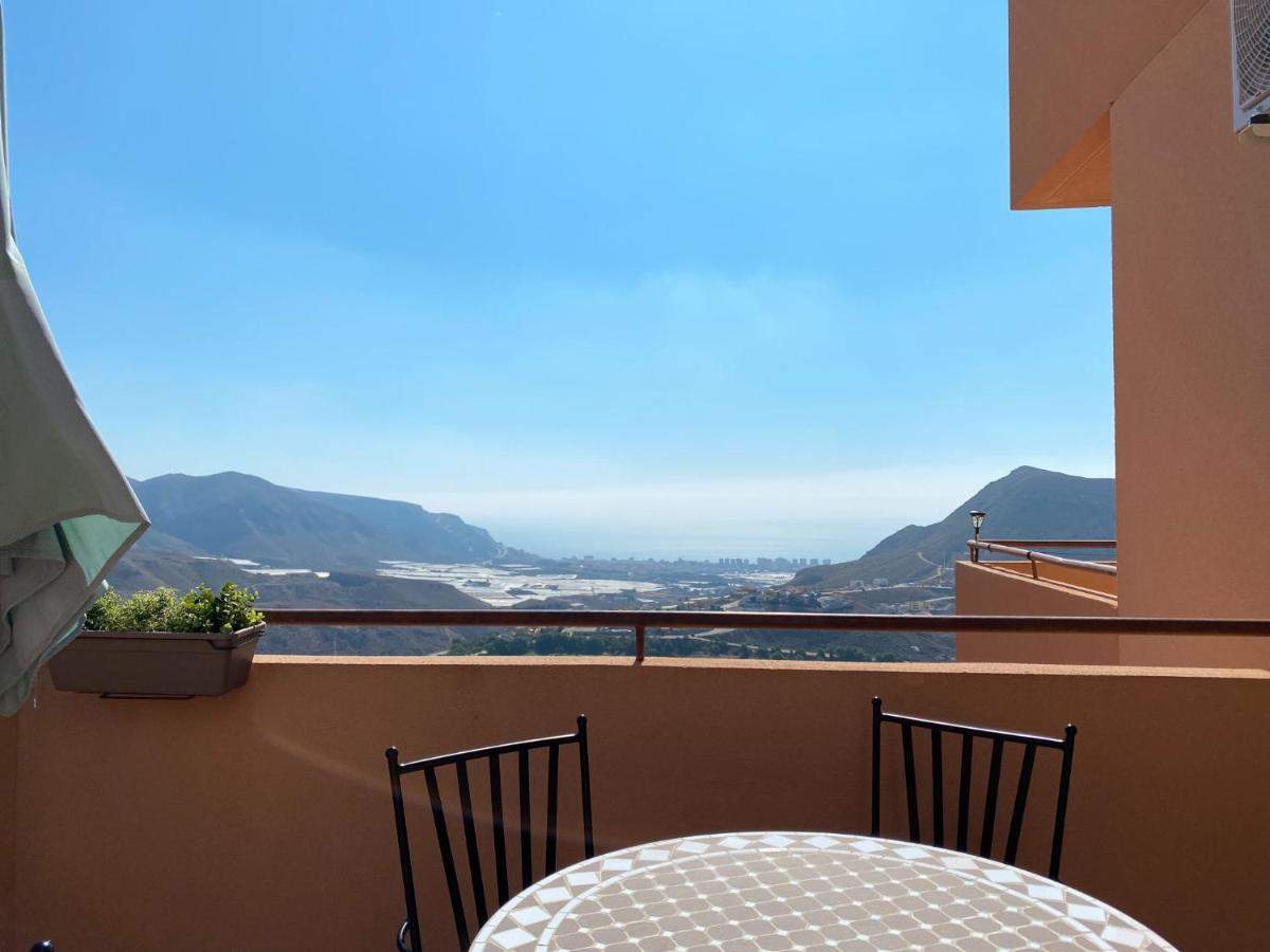 Mountain Nest Apartment Almeria Exterior photo