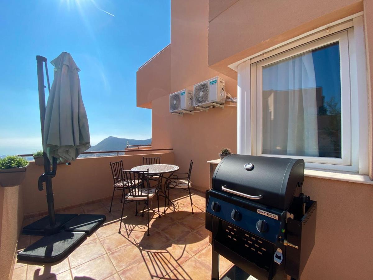 Mountain Nest Apartment Almeria Exterior photo